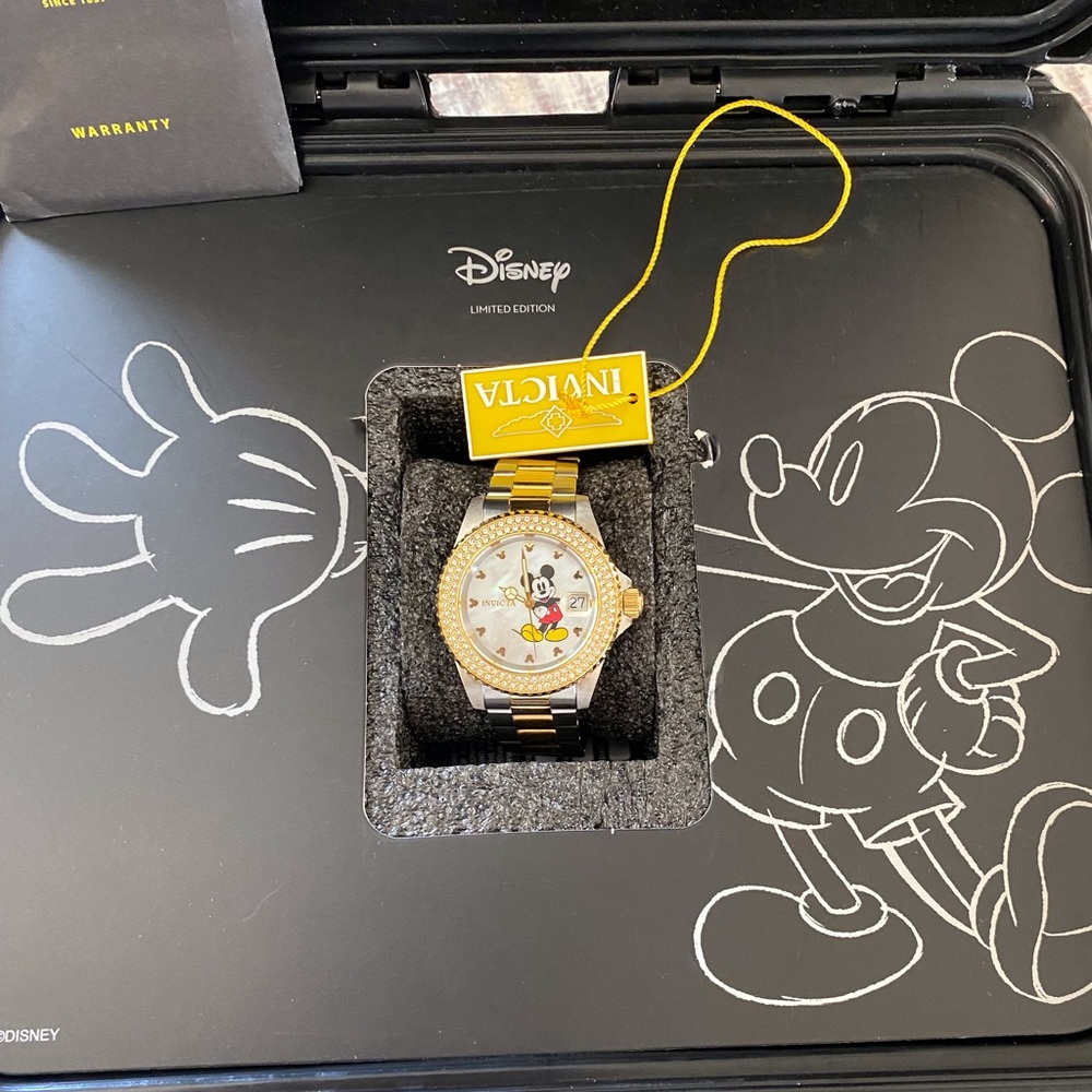 BNIB Limited Edition Invicta  Disney Mickey Mouse watch in Presentation Box.